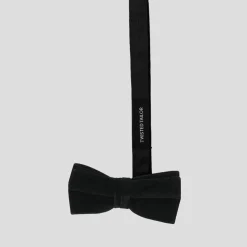 Twisted Tailor Bow Tie in Black
