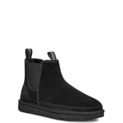 Ugg Chelsea Ankle Low Heel Boots in Black