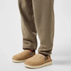 Ugg Coast Clogs in Beige