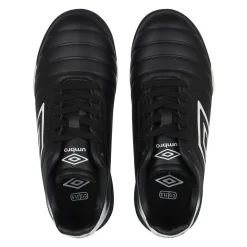 Umbro Calcio Astro Turf Trainers in Black