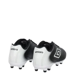Umbro Calcio Firm Ground Football Boots in Black