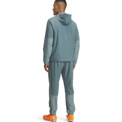 Under Armour Challng Pro Trackst in Blue