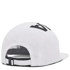 Under Armour Chill Armourvent Camper Cap in White