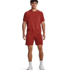 Under Armour Crew Neck Relaxed Fit Gym T-Shirt in Red