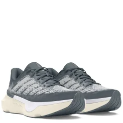 Under Armour Infinite Pro Breeze Low Top Sneakers in Grey