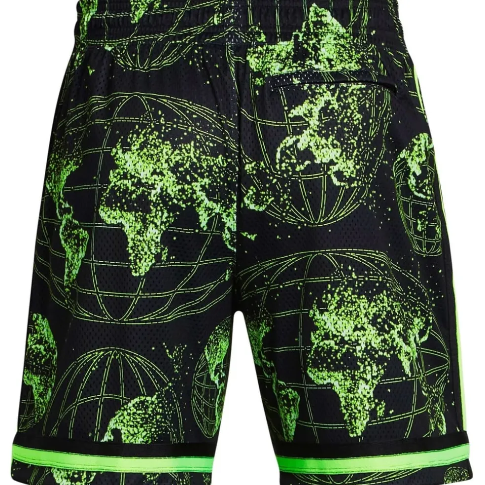 Under Armour Mens Curry Statement Shorts in Black