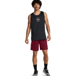 Under Armour Mens Zone 7 Shorts in Red