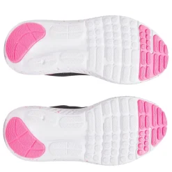 Under Armour Surge 4 Low Top Sneakers in Black