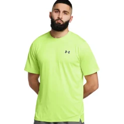 Under Armour Tech Vent Geotessa T-Shirt in Green