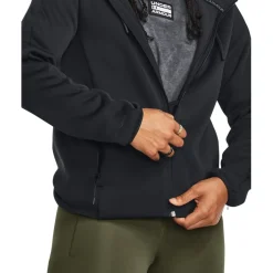 Under Armour Womens Armour Ua Essential Swacket Training Jacket in Black