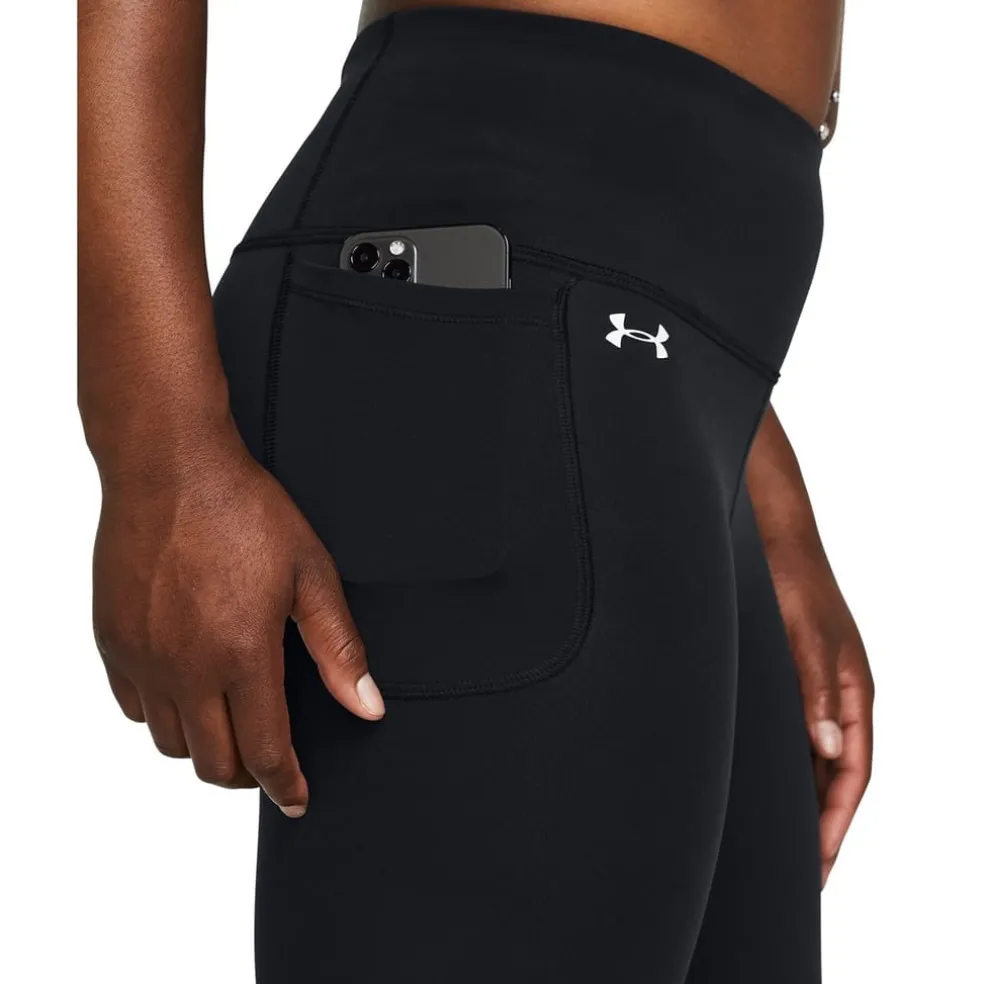 Under Armour Womens Motion Capris in Black