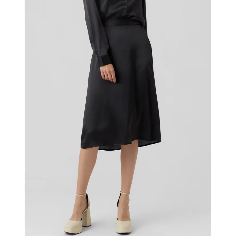 Vero Moda Skirt Wov in Black