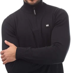 Weekend Offender Mens Paraguay 1/4 Zip Knit in Navy