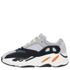 Yeezy Boost 700 Sneakers Childrens in Multi