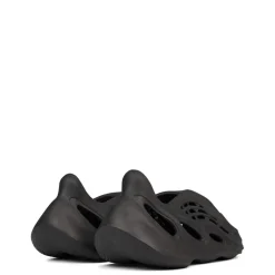 Yeezy Foam Runner Onyx Sneakers in Black