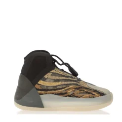 Yeezy Infants Quantum Trainers in Brown