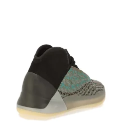 Yeezy QNTM Trainers in Blue